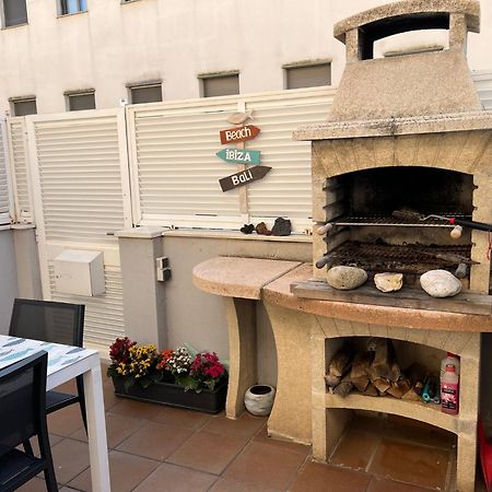 Cozy Beach House With Pool & Bbq Cubelles Dış mekan fotoğraf