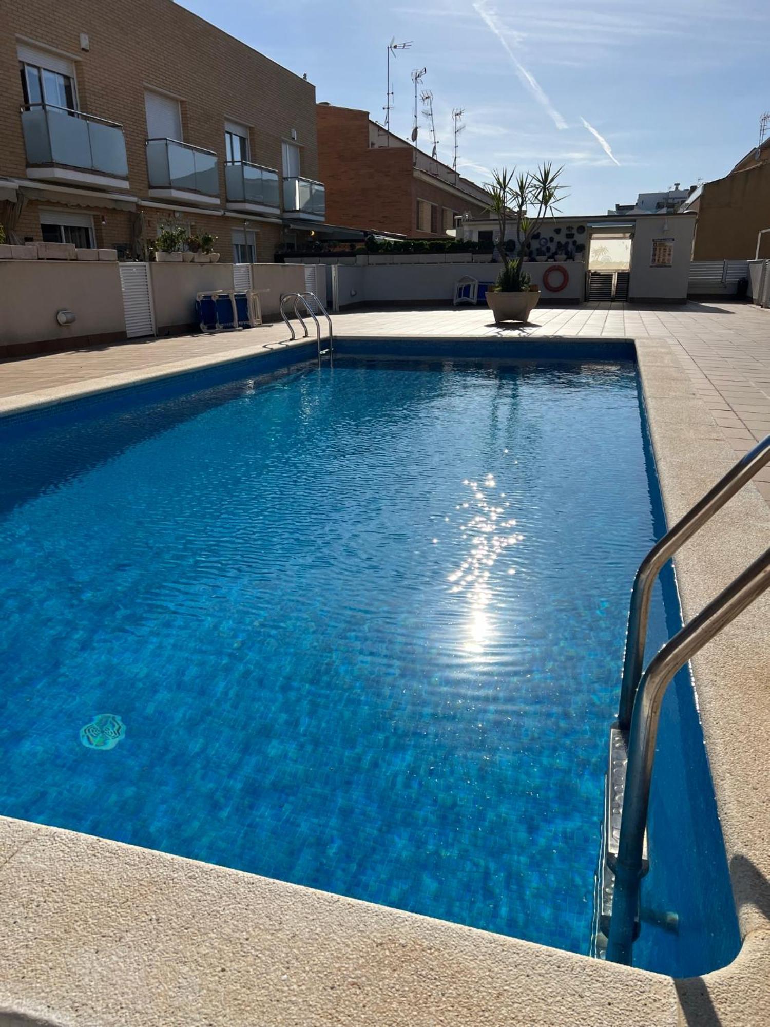 Cozy Beach House With Pool & Bbq Cubelles Dış mekan fotoğraf
